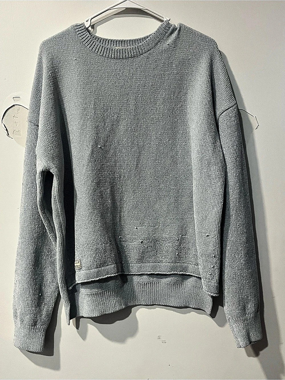 Simply Southern Crewneck Sweater in Gray Size Large